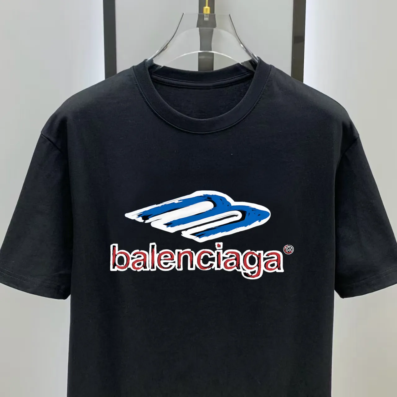 # 2026 New Arrival New Arrival T Premium ！ logo Premium 250 . . . . . ！ ！ ：Black。White！ Sizes： S M L XL XXL ：50 52 55 58 61 ：69 71 73 75 77 ：48 50 53 56 58 ：22 22.5 23 23.5 24 ， 1-3CM